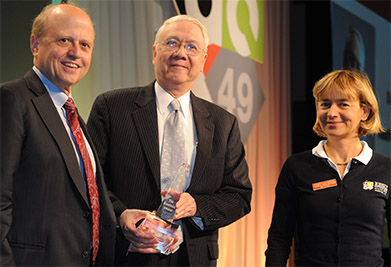 phil_kaufman_award_small.jpg